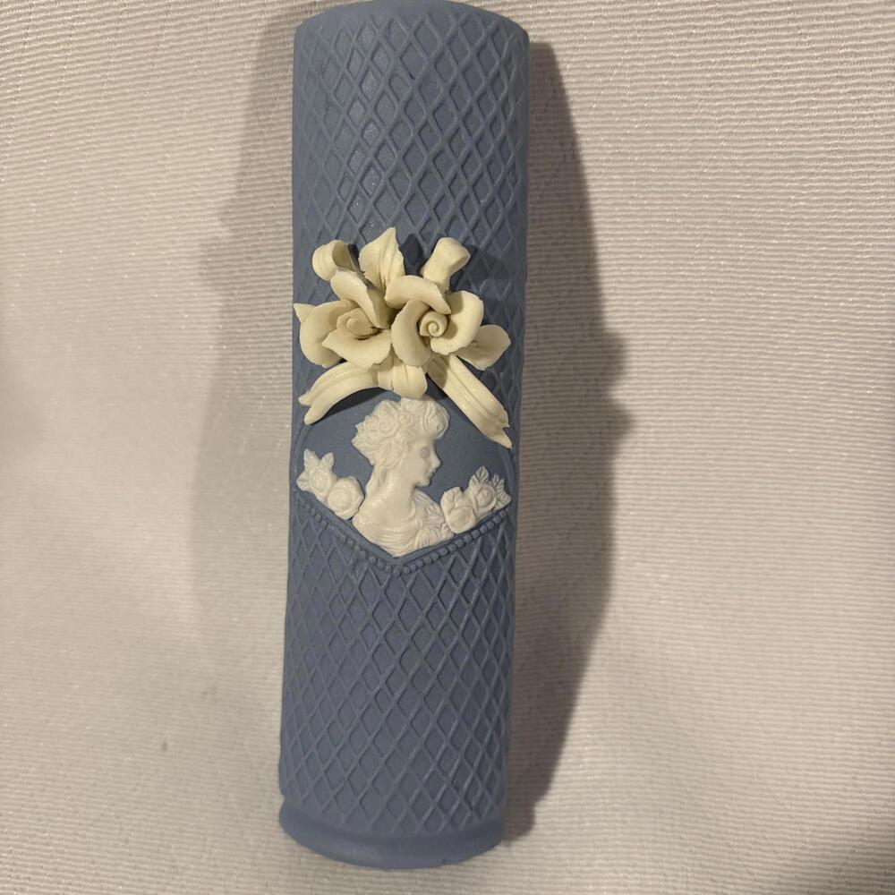Vtg JTS Internl Jasper Ware Porcelain Wall Pocket Blue Lady Cameo Roses 7.25 in.